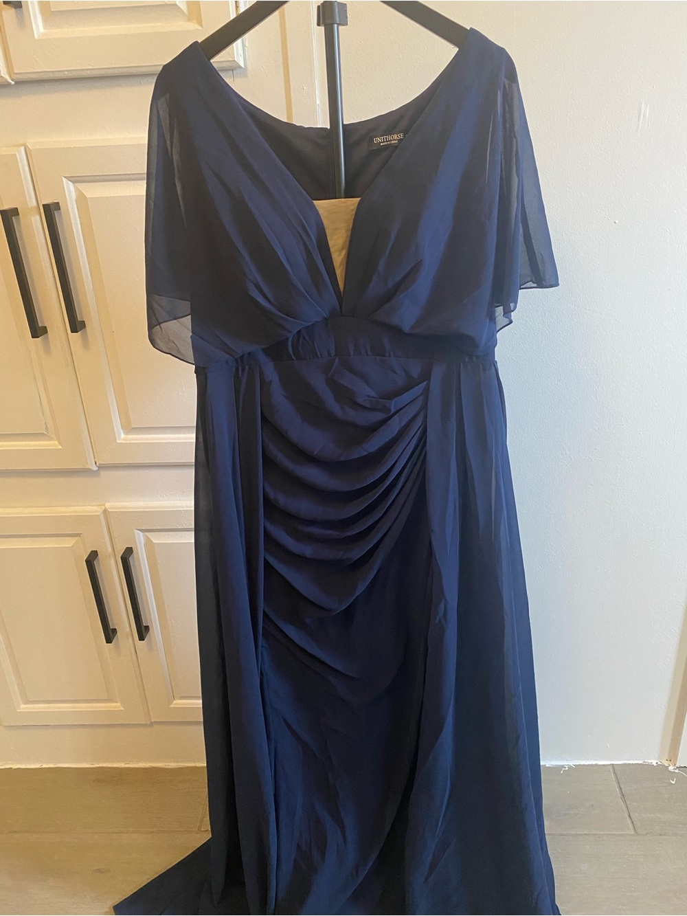 Elegant Navy Chiffon Evening Dress - Unbranded